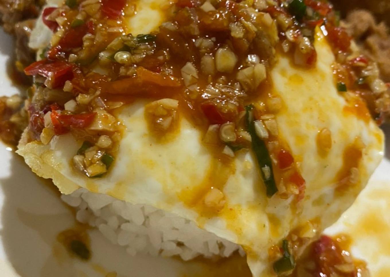 Nasi Telur ceplok gurih