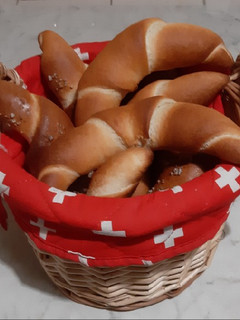 Tejes kifli recept fotója