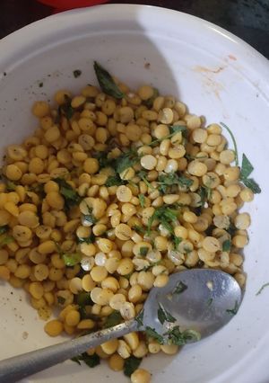 A picture of Chatpata boiled chana dal.