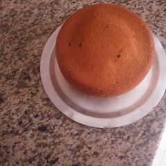 A picture of Coffee and lemon cake.