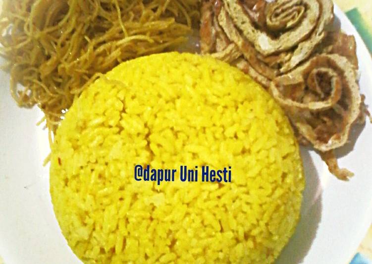 Nasi Kuning Simpel Anti Gagal