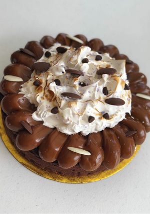 Una foto de Mini torta brownie con nueces 🇺🇾