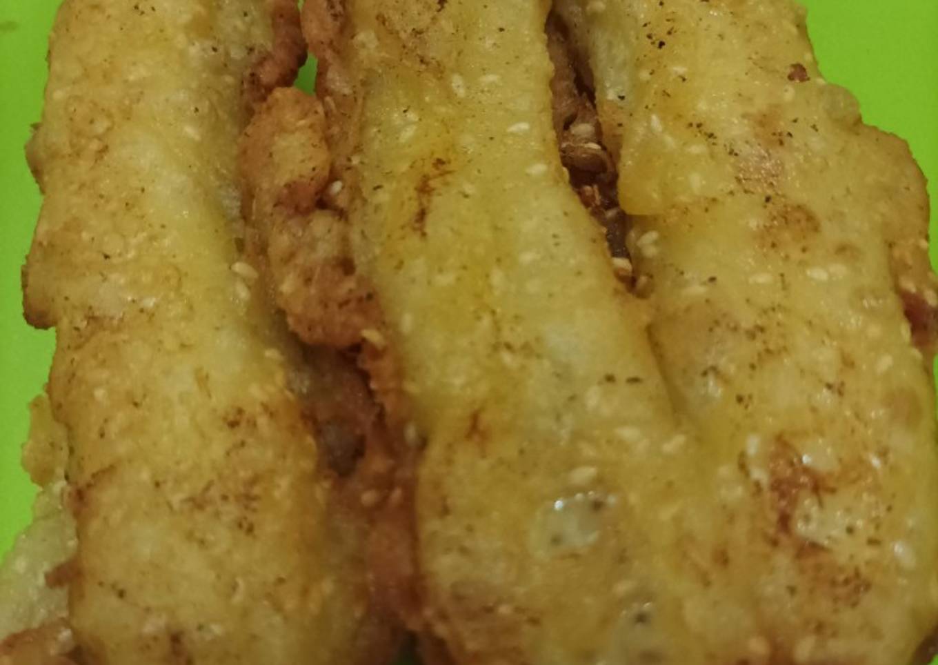 Pisang goreng wijen