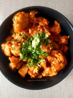 A picture of Simple and Easy Chicken Masala Curry.