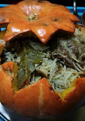 A picture of Pumpkin stuffed rice.