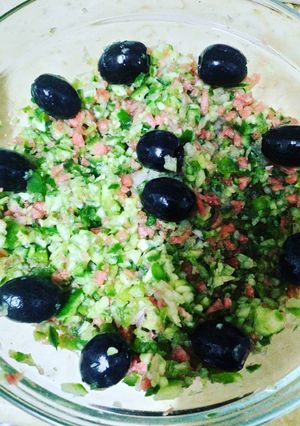 A picture of Summer Salad.