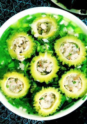 Hình của món Mướp đắng nhồi thịt.