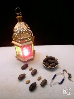 صورة لوصفة تمر محشي لوز