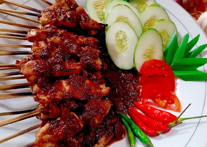 Resep Sate Plecing Daging Ayam, Bisa Manjain Lidah