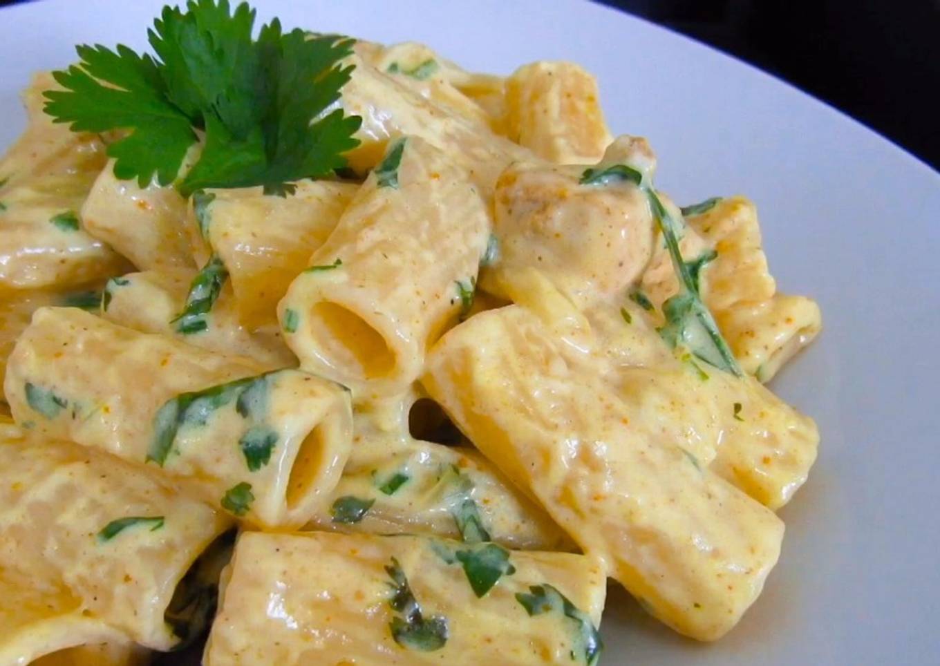 Pollo al Curry con Pasta | Comida rápida | Juan Pedro Cocina |