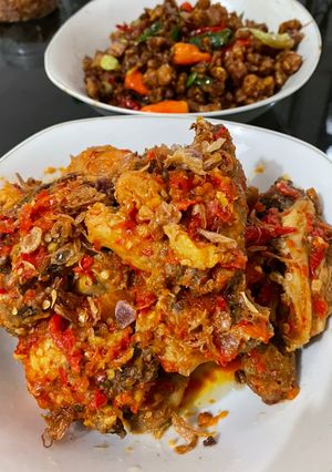 Foto resep Ayam balado rumahan ide menu makan siang