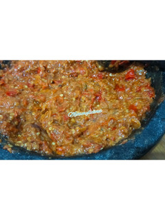 Foto resep Sambal Kemiri Mommylicious