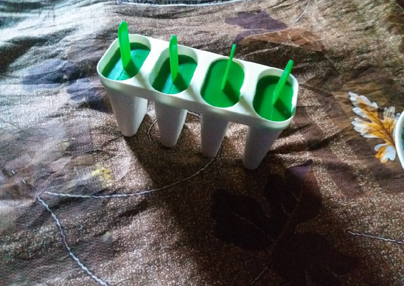 Mango kulfi