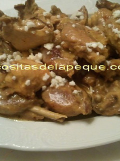 Una foto de Pollo en pepitoria