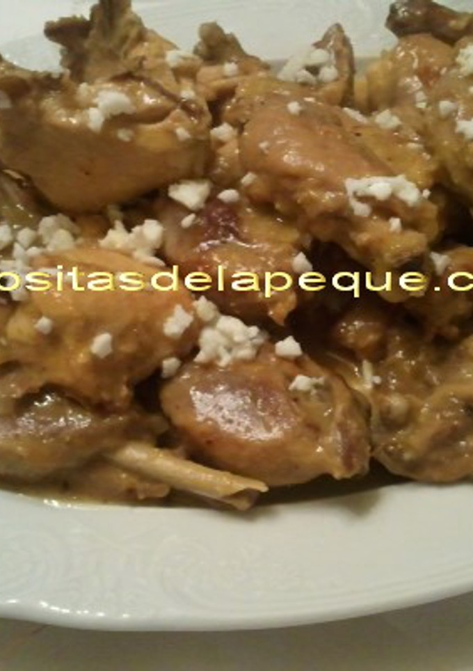 Una foto de Pollo en pepitoria