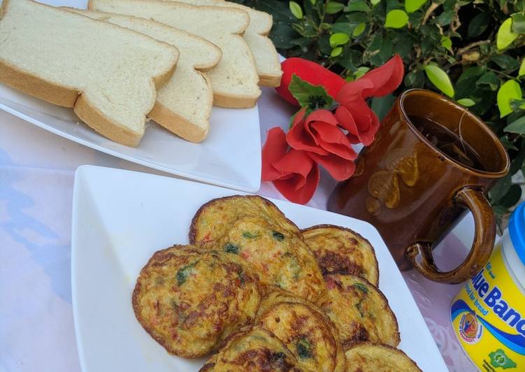 Easiest Way to Prepare Super Quick Homemade Egg bites,bread and tea