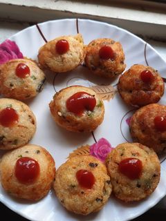 लेफ्टओवर राईस अप्पे (leftover rice appe recipe in Hindi) रेसिपी मुख्य फोटो