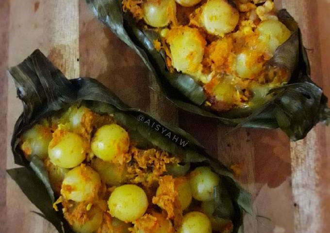 Pepes telur ikan manyung