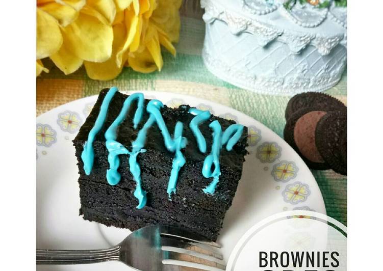 Langkah Mudah untuk Membuat Brownies Kukus Oreo 2 Bahan (Modif) yang Lezat Sekali
