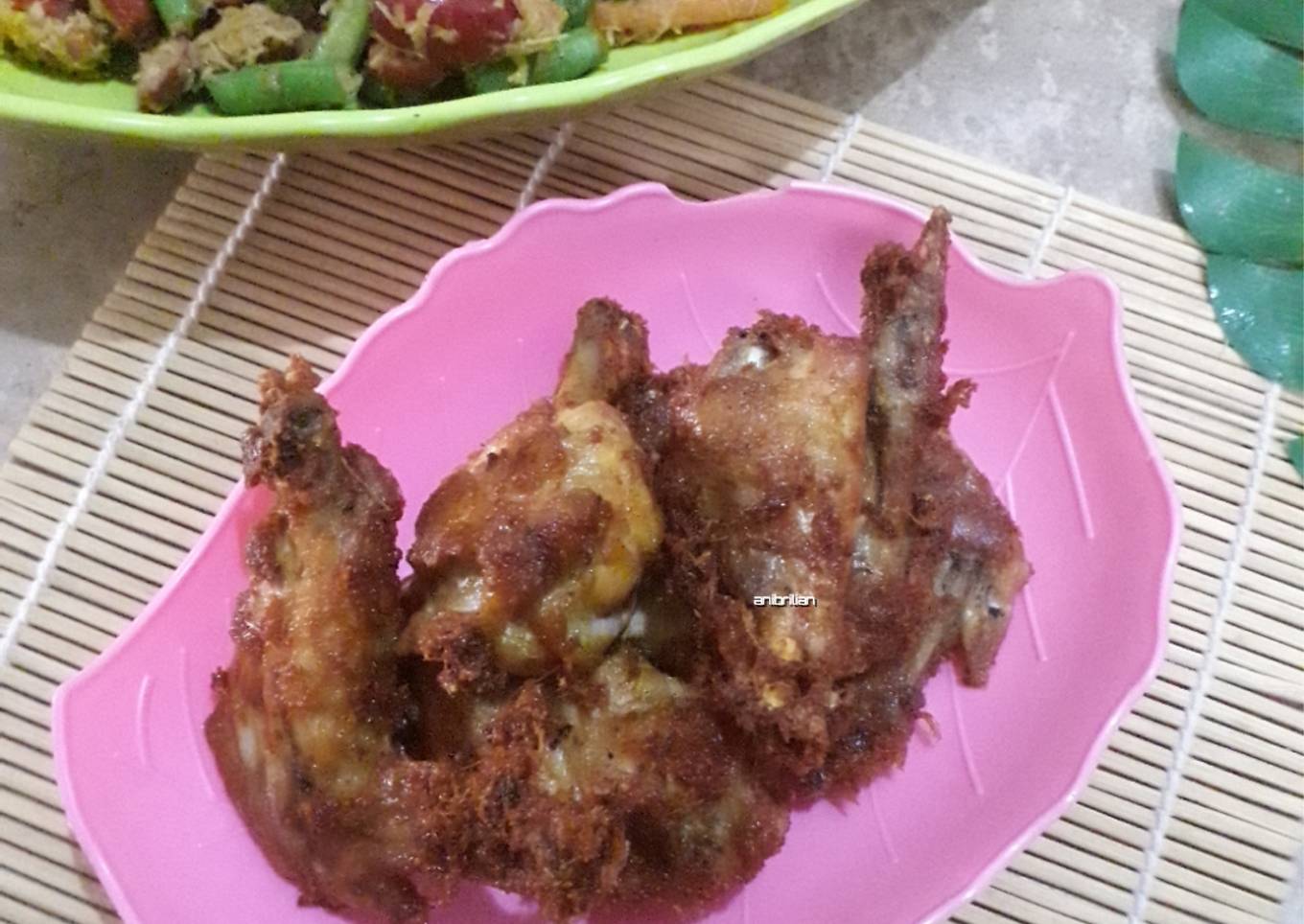 Ayam goreng lengkuas