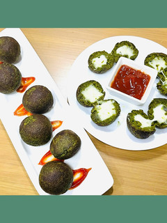 A picture of No Fry Spinach Cheese Balls.