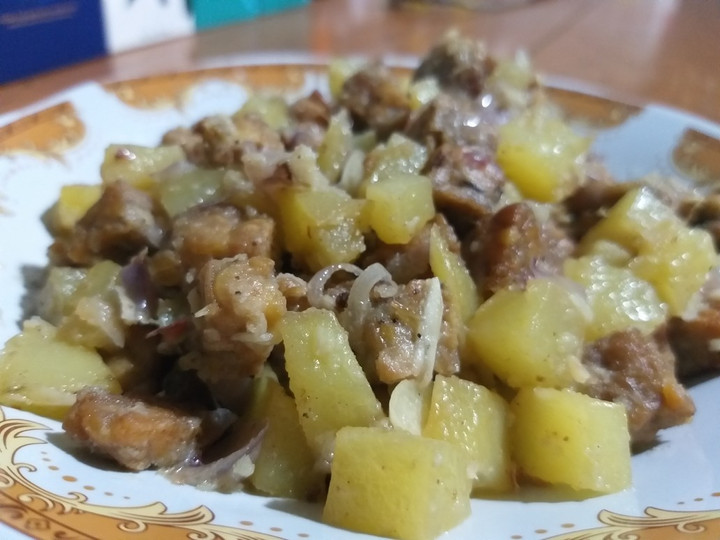 Cara Bikin Sambal goreng tempe kentang Wajib Dicoba