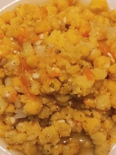 Una foto de Guiso de Mote Mei (receta de mi abuelita Rosa 🌹)