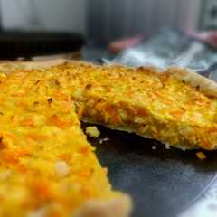 Una foto de Tarta de pollo con mostaza y zanahoria