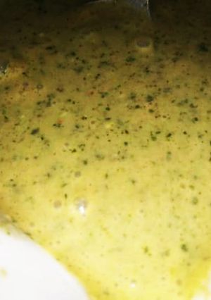 A picture of Hari Chutney.