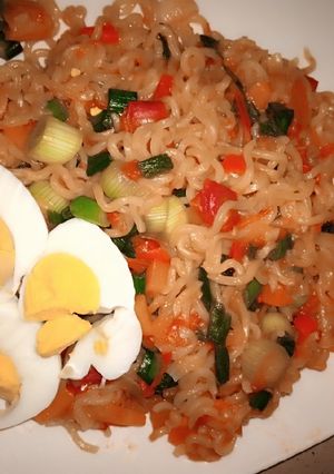 A picture of Extraordinary noodles.