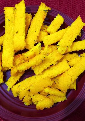 Una foto de Bastones de polenta o harina de maíz