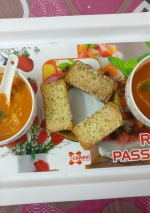 A picture of Hotel style tomato soup.