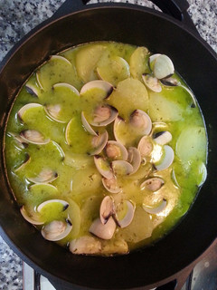 Una foto de Merluza en salsa verde