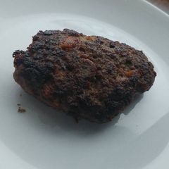A picture of Perfect beef patties.