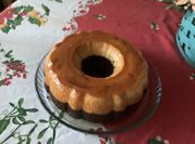 Una foto de chocoflan con leche condensada