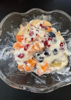 મિક્સ ફ્રુટ રાઇતું (Mix Fruit Raita Recipe In Gujarati) રેસીપી મુખ્ય ફોટો