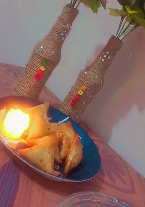 A picture of Qeema Samose.