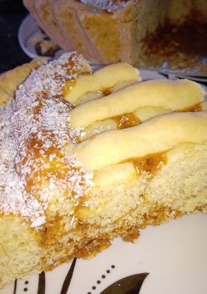 Una foto de Pasta Flora - Tarta de dulce de leche😋👌