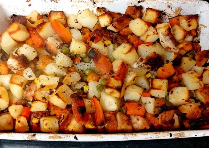 Recipe of Award-winning My Spicy Chicken &amp; Veg Roast 😀#Mainmeal