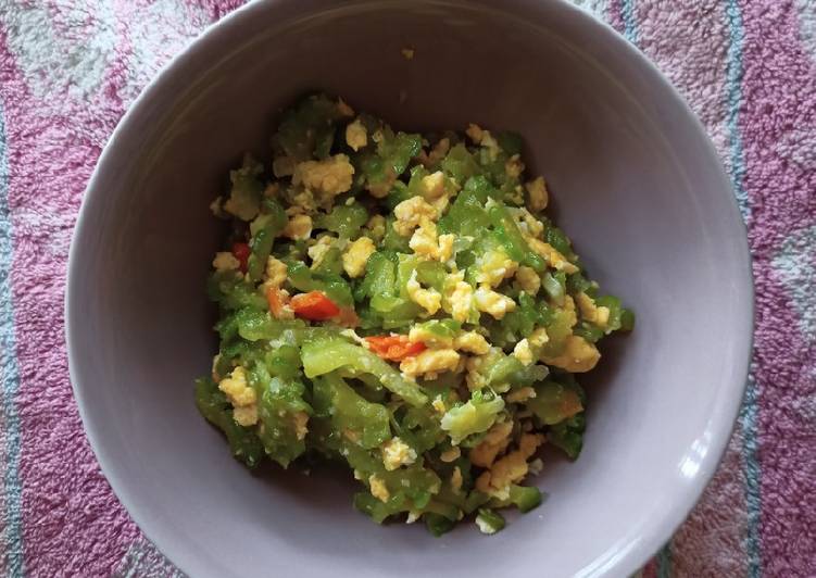 Cara mudah meracik Tumis Pare anti Pahit, Lezat