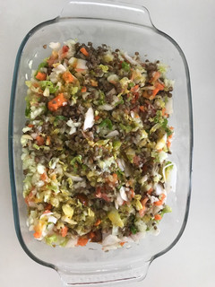 Una foto de Ensalada 🥗 salmón y lentejas