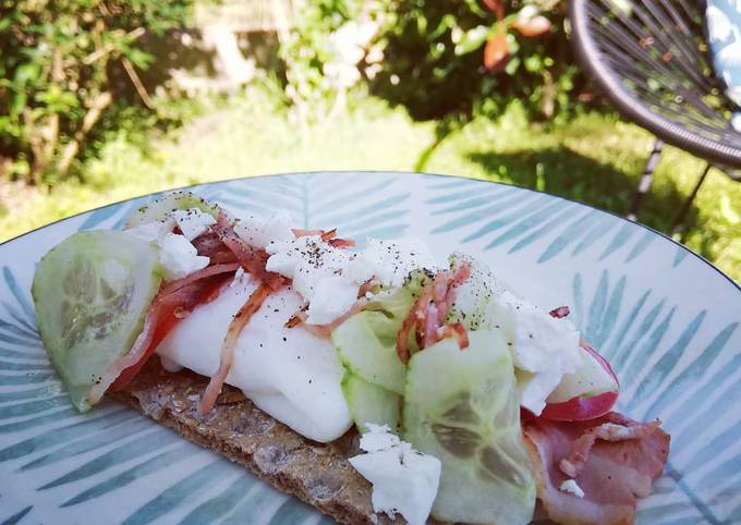 Tartine céréales fraîcheur petit déjeuner