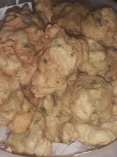 Una foto de Buñuelos de cebolla de verdeo
