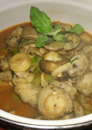 Foto resep Sop merah jamur kancing (low fat)