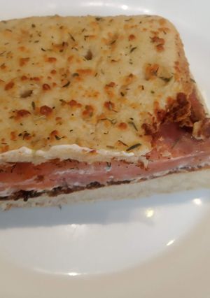 Foto principal de Focaccia con queso Philadelphia y salmón ahumado