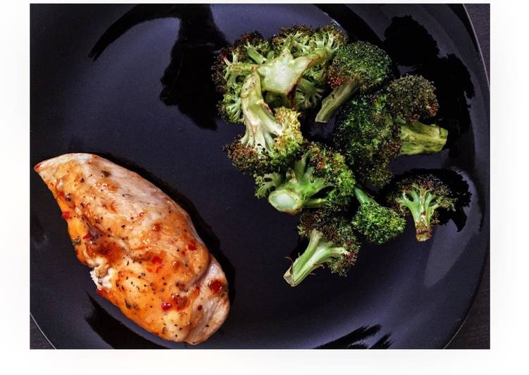 Recipe of Super Quick Homemade Simple Thai Chicken Breast With Roasted Broccoli Florets