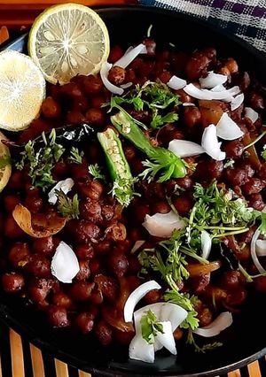 A picture of Kale chana.