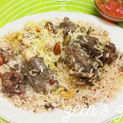 A picture of Middle Eastern Laham Mandi.