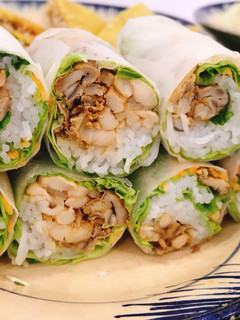 Hình của món Cuốn thính (Gỏi cuốn nấm chay).