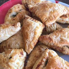 A picture of Pastry parcels.